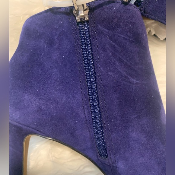 Womens shoes - Picture 3 of 8